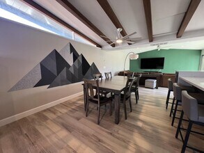 1180 Pecos Way in Sunnyvale, CA - Building Photo - Building Photo