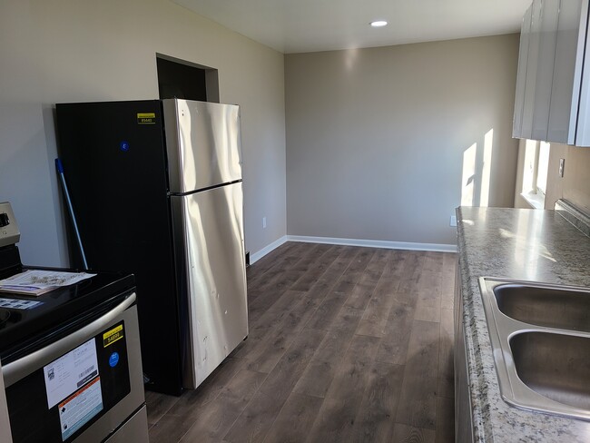 7995 Stony Creek Rd, Unit #1 in Ypsilanti, MI - Building Photo - Building Photo