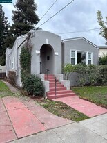 1140 Arreba St in Martinez, CA - Building Photo