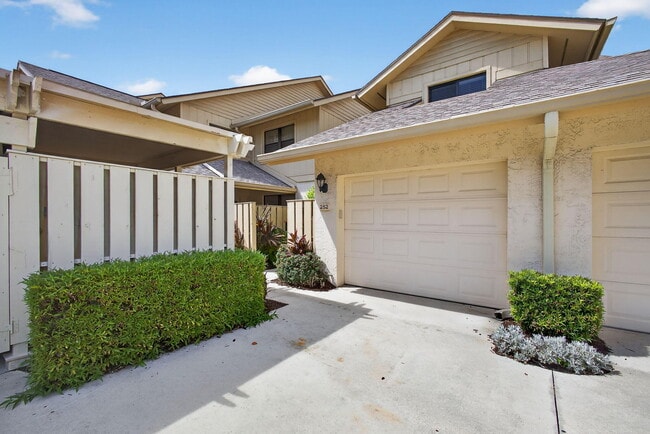 16941 Waterbend Dr in Jupiter, FL - Building Photo - Building Photo