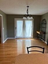 320 Red Elm Ln in Bowling Green, KY - Building Photo - Building Photo
