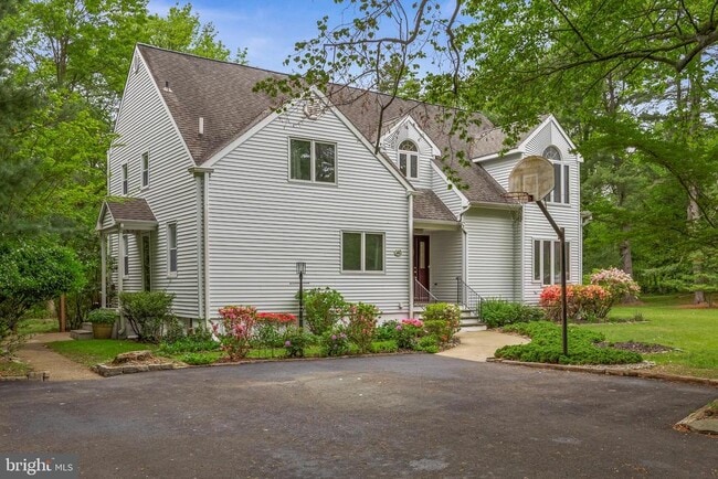 405 Holly Glen Dr in Cherry Hill Township, NJ - Building Photo - Building Photo