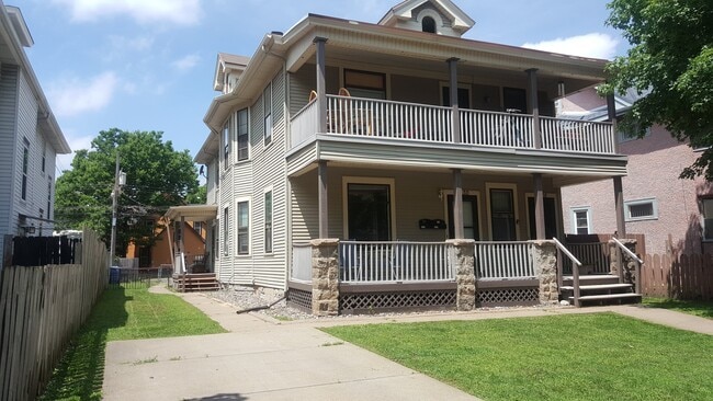 property at 3228 3rd Ave S