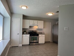 2703 Hot Springs Dr in Pearland, TX - Building Photo - Building Photo