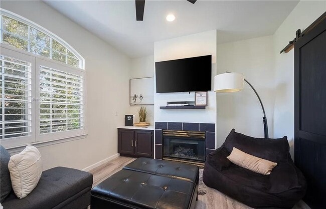 444 Pier Ave in Oceano, CA - Building Photo - Building Photo