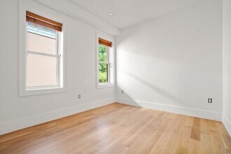 38 Fleet St-Unit -2HALF FEE in Boston, MA - Building Photo - Building Photo