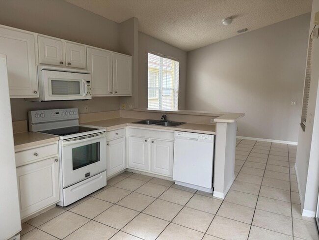 9452 Verona Lakes Blvd in Boynton Beach, FL - Foto de edificio - Building Photo