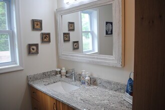 38495 Malcolm Gass Ln, Unit Furnished Apartment in Avenue, MD - Building Photo - Building Photo