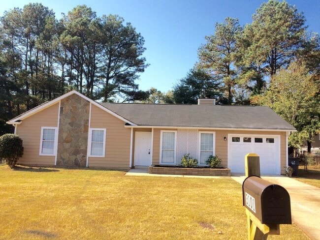 3101 Park Creek Ct