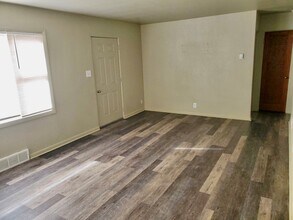 2417 7th Ave S in Great Falls, MT - Building Photo - Building Photo