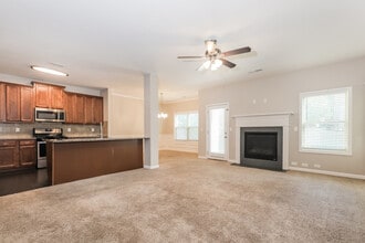4211 May Apple Ln in Atlanta, GA - Building Photo - Building Photo