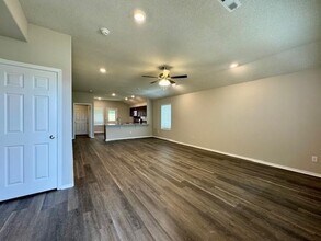 2440 N Raven Ln in Fayetteville, AR - Building Photo - Building Photo