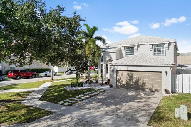 property at 7663 Great Oak Dr