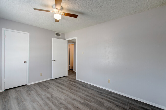 Willow Park Apartments in Abilene, TX - Building Photo - Building Photo