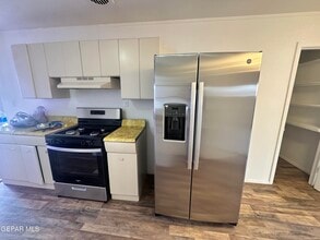 1518 Clausen Dr in El Paso, TX - Building Photo - Building Photo