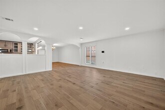 5039 Shadowridge Dr in Houston, TX - Building Photo - Building Photo