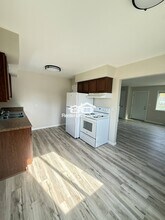 730 Pierce St S in Shakopee, MN - Foto de edificio - Building Photo