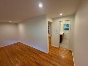 2606-2608 4th Ave N in Seattle, WA - Building Photo - Building Photo