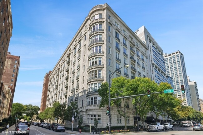 property at 3400 N Lake Shore Dr