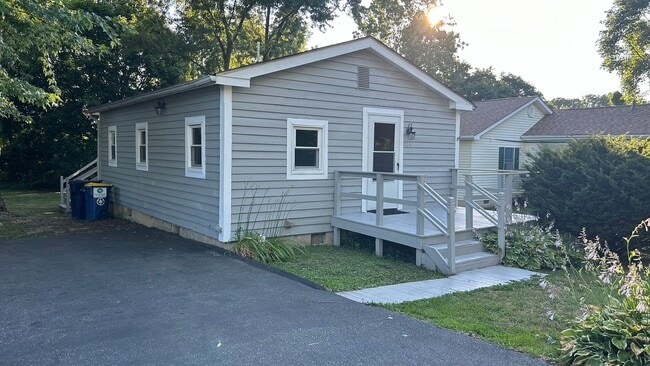 property at 564 Chestnut St