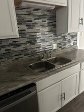 5325 Territorial Rd, Unit Apt.212 in Grand Blanc, MI - Building Photo - Building Photo