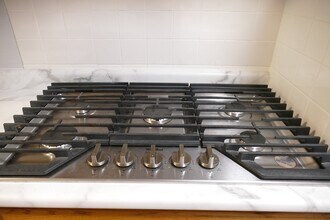 5507 S Washington St in Hinsdale, IL - Building Photo - Building Photo