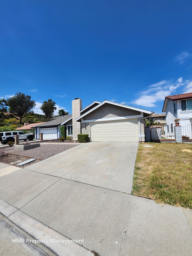 property at 2417 E Gloria St