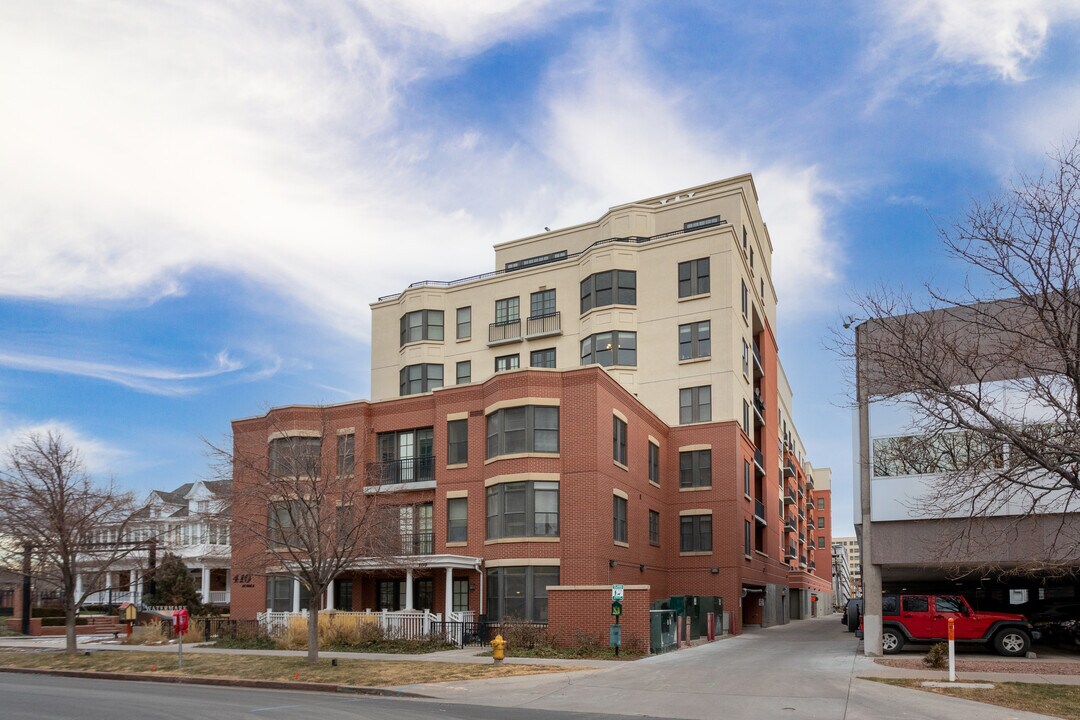 Watermark Condos in Denver, CO - Building Photo