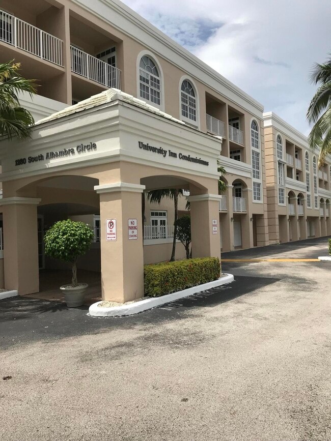 property at 1280 S Alhambra Cir