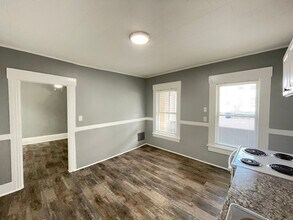 421 Spruce St in Manchester, NH - Building Photo - Building Photo