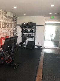 9 E Mt Royal Ave photo'