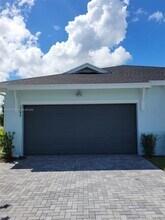 1689 Whistlegrass Ln in Loxahatchee, FL - Building Photo - Building Photo