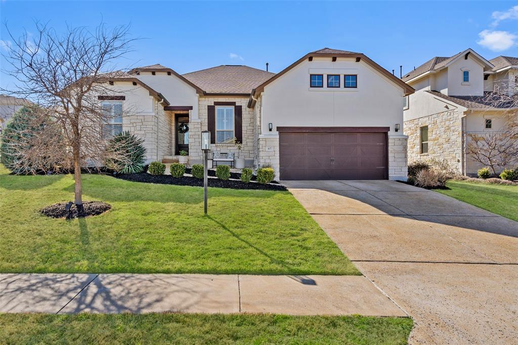 407 Highland Village Dr in Lakeway, TX - Building Photo