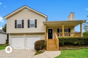 212 Remington Ct in Dallas, GA - Building Photo