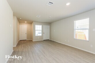10719 Prusiner Dr in Converse, TX - Building Photo - Building Photo