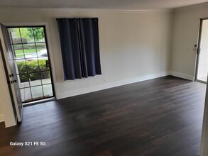 6 Windjammer in Irvine, CA - Building Photo - Building Photo