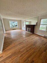 4725 N 60th St in Omaha, NE - Building Photo - Building Photo