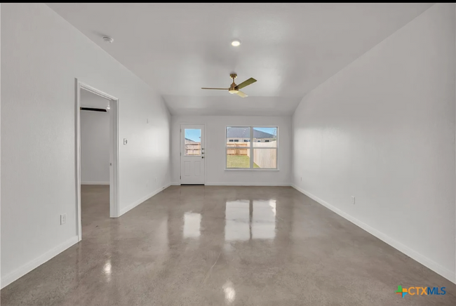 907 Wax Myrtle Ct