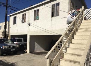 2639 S Mansfield Ave in Los Angeles, CA - Building Photo - Building Photo