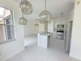 15793 NW 16th Ct in Pembroke Pines, FL - Building Photo