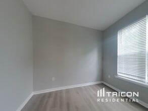 402 St Marys Ave in La Plata, MD - Building Photo - Building Photo
