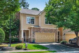 1572 Lenox Overlook Rd in Atlanta, GA - Building Photo