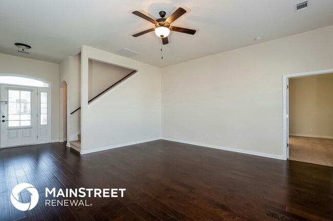 454 Bryce Cyn Wy in Gallatin, TN - Foto de edificio - Building Photo