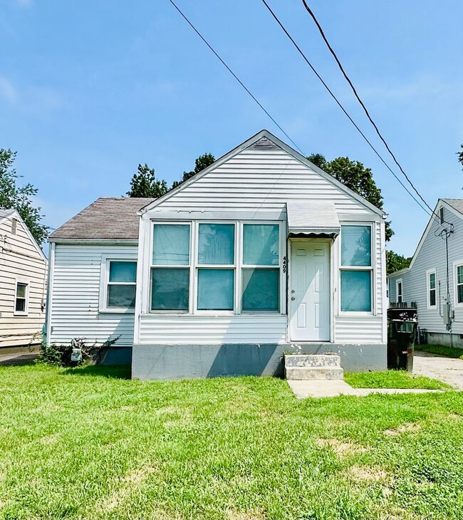 property at 4409 Sunset Ave
