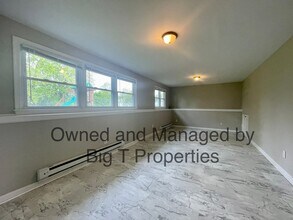 716 Manfield Rd in Newark, DE - Building Photo - Building Photo