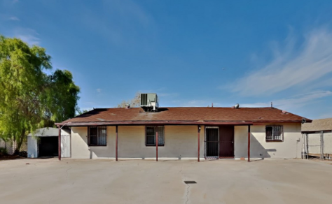 1833 N 48th Ave in Phoenix, AZ - Building Photo