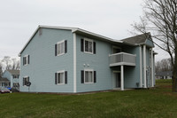 McDowell Apartments in Hartford, MI - Foto de edificio - Building Photo