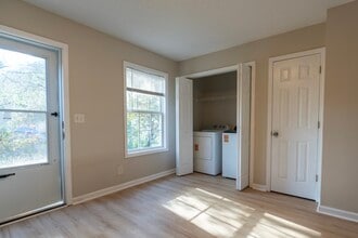 225 Springfield Cir in Easley, SC - Building Photo - Building Photo