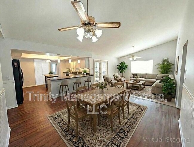 40226 Trotter Ln in Dade City, FL - Building Photo - Building Photo