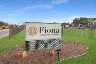 Fiona Apartment Homes in Irving, TX - Building Photo
